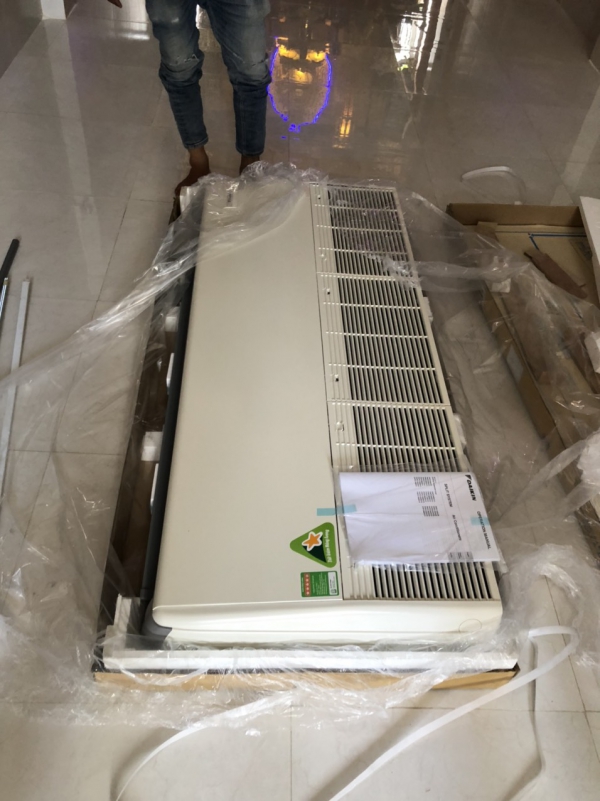 Điều hòa áp trần Daikin FHFC thích hợp trần nhà cao